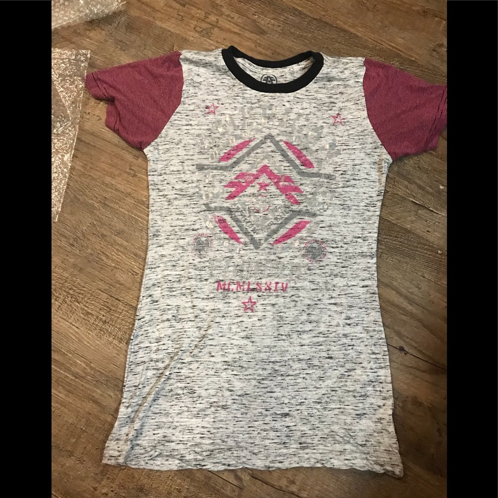 Two American fighter shirts